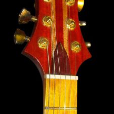 LR-headstock-cropped